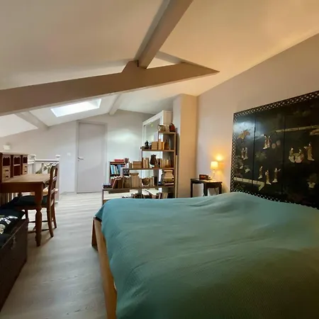 Spacieux T1 Bis A Avec Terrasse, Animaux Admis, Parking Et Wi-fi - Fr-1-495-147 Lägenhet Cambo-les-Bains